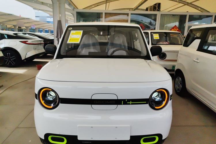 Used Geely Galaxy Panda 2025 210 km – Yuanqi Bear Front