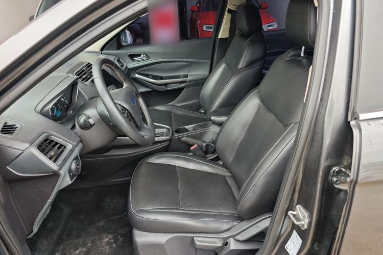 Used Ford Escort 2015 1.5L Automatic Fashion Model
