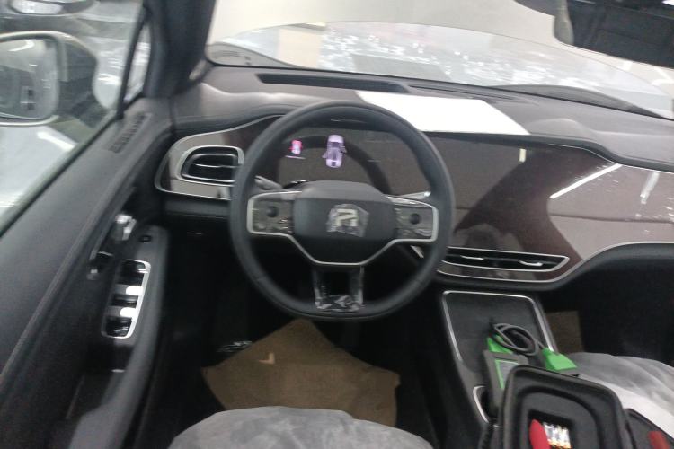 Used Rising R7 2025 Model Advanced Edition