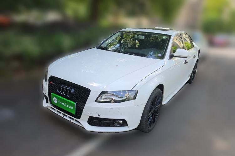 Used Audi A4L 2012 2.0 TFSI automatic Comfort trim level