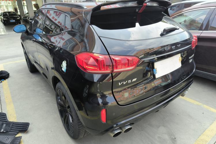 Used Wey VV5 2019 Upgraded Model 2.0T Two-Wheel Drive Flagship Version China V Standard