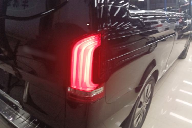 Used Mercedes-Benz Vito 2020 2.0T Business Version 7 Seats Right Rear Taillight