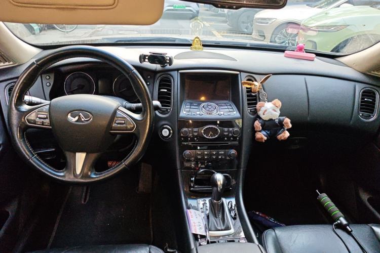 Used Infiniti QX50 2015 2.5L Enjoyment Edition
