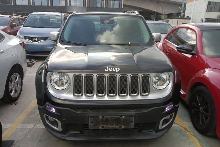 Used Jeep Renegade 2017 180T Automatic Smart Version