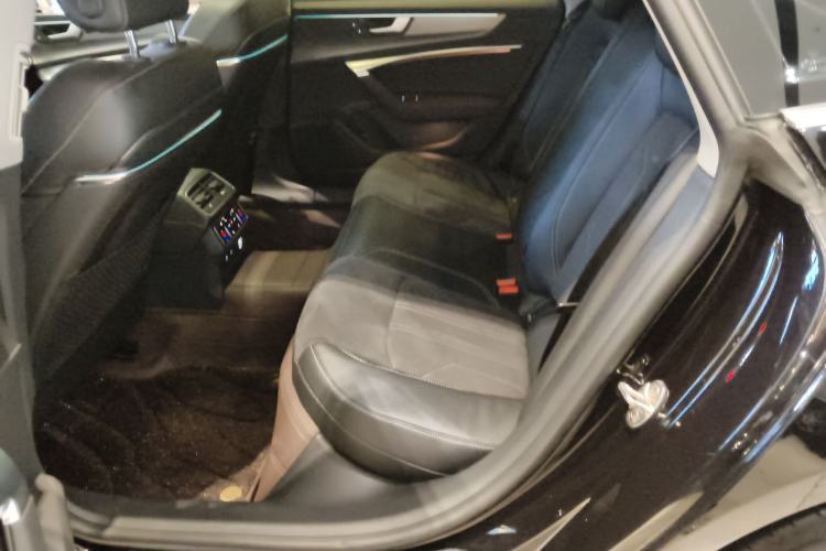 Used Audi A7L 2022 45 TFSI S-line Dream-Building Edition
