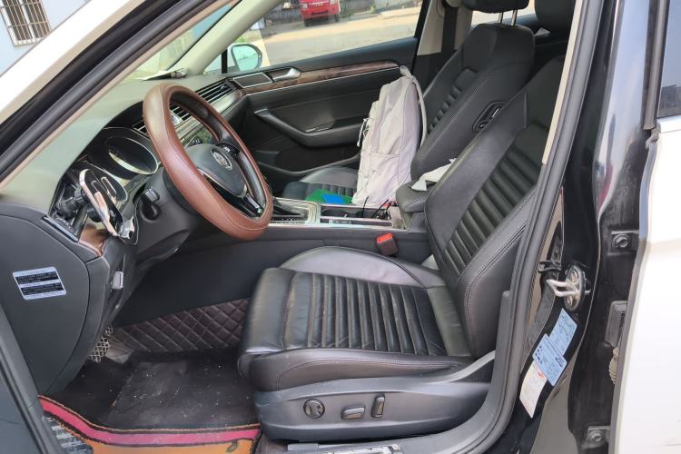 Used Volkswagen Magotan 2017 330TSI DSG Leading Model