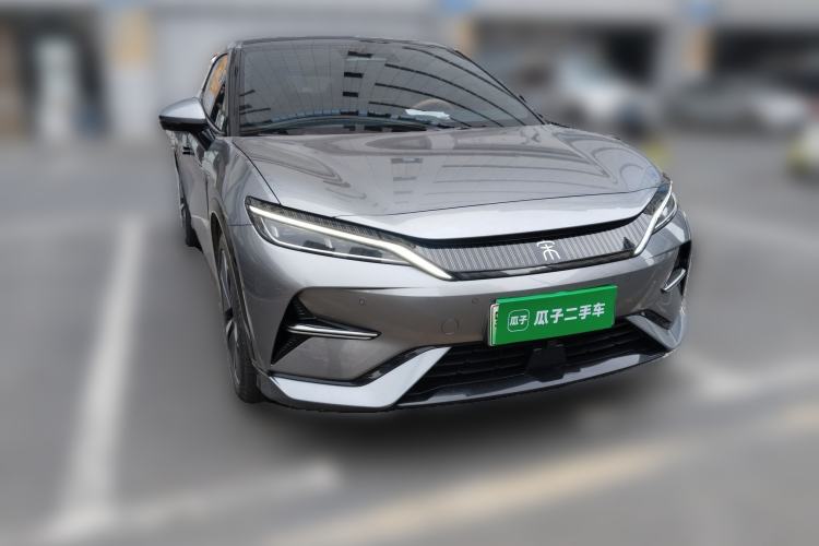 Used BYD Song L EV 2024 662 km Excellence Version Front Right 45 Deg