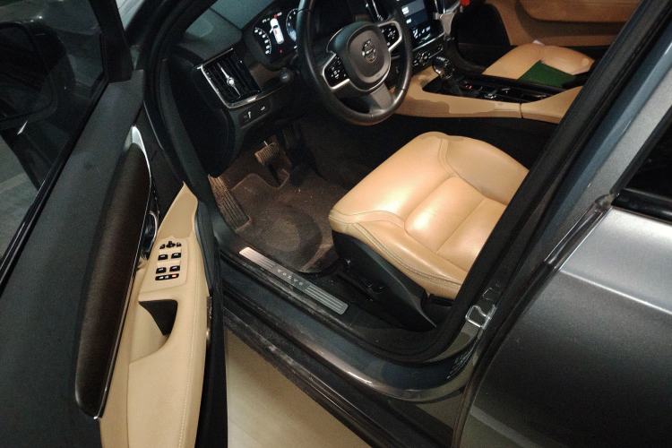 Used Volvo V90 2019 Cross Country T5 AWD Smart Range Version China V Standard
