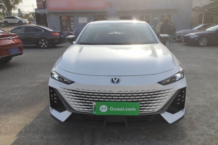 Used CHANGAN UNI-V iDD 2023 Zhidian iDD 1.5T 113km Smart & Fun Version (Rapid Edition) Exterior 1