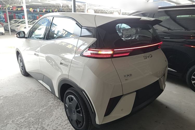 Used BYD Seagull 2025 305 km Free Version
