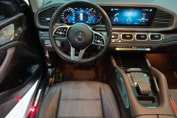 Used Mercedes-Benz GLE 2022 GLE 350 4MATIC Stylish Model Steering Wheel
