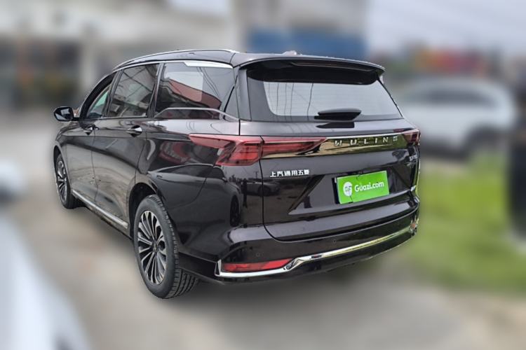 Used Wuling Victory 2023 2.0L DHT Luxury Edition
