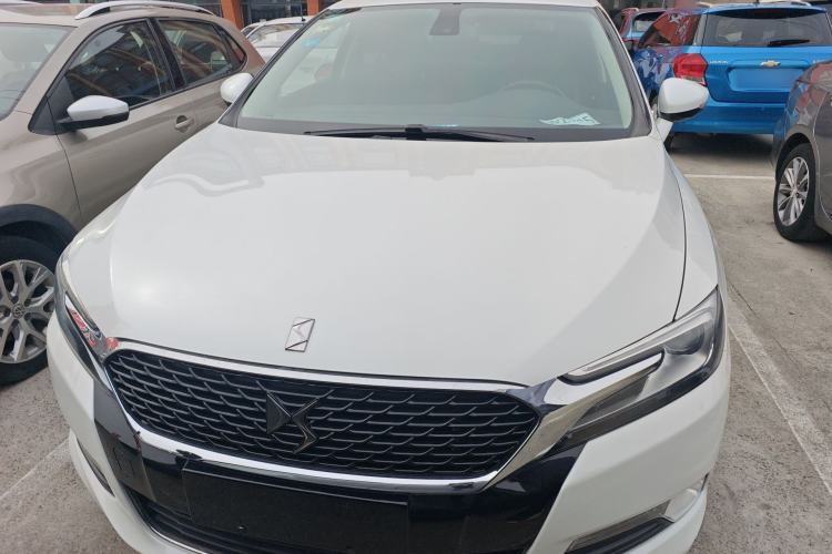 Used DS 5LS 2015 1.6T Elegant Edition THP160
