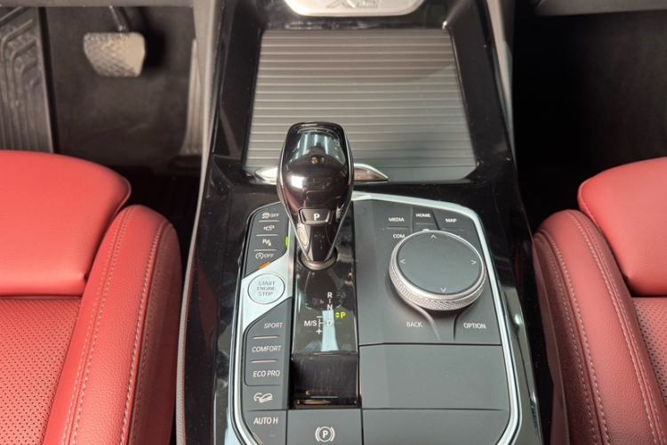 Used BMW X3 2023 xDrive30i Leading Model M Night Edition Package Gear Lever