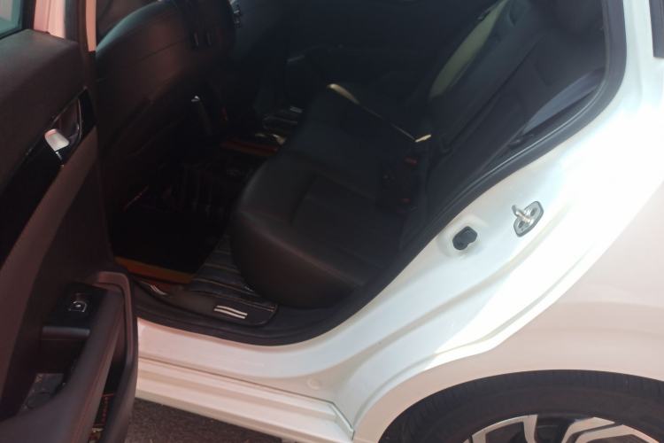 Used Dongfeng Aeolus Yixuan 2021 230T Automatic ZuiFeng Edition