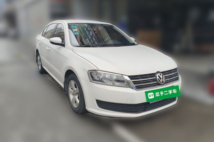 Used Volkswagen Lavida 2013 1.6L Automatic Fashion Edition Front Right 45 Deg