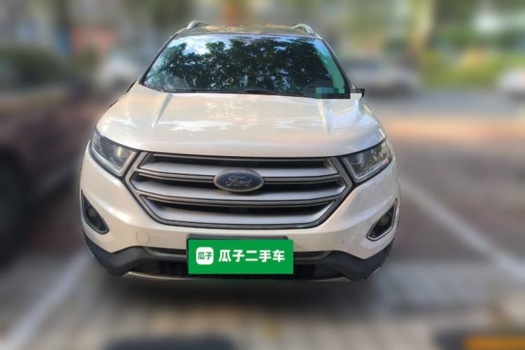 Used Ford Edge 2015 2.0T GTDi Two-Wheel-Drive High-Line Version
