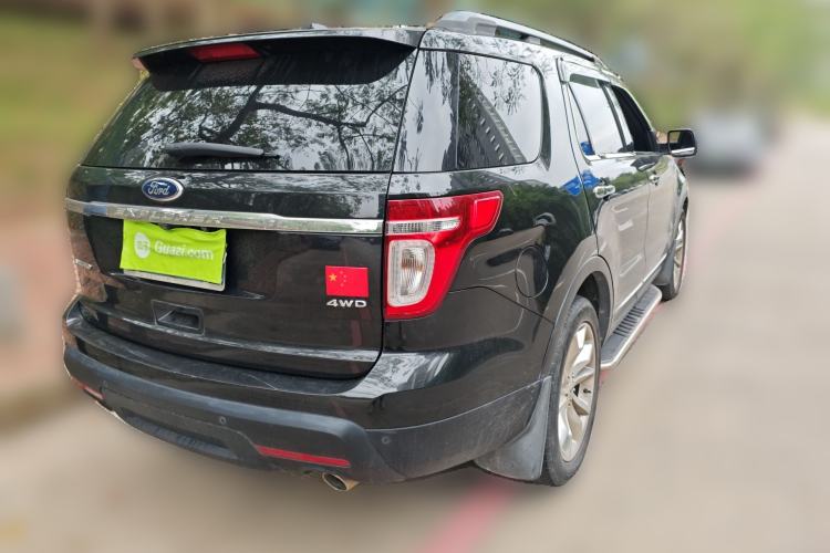 Used Ford Explorer 2013 3.5L Deluxe Model
