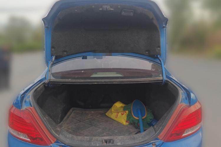 Used BYD Surui 2014 1.5L Manual Luxury Model Trunk