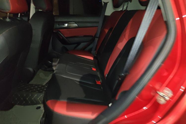 Used Haval H2 2018 Chuanxiang Edition 1.5T Dual-Clutch Two-Wheel Drive ZhiShang Model China V Standard