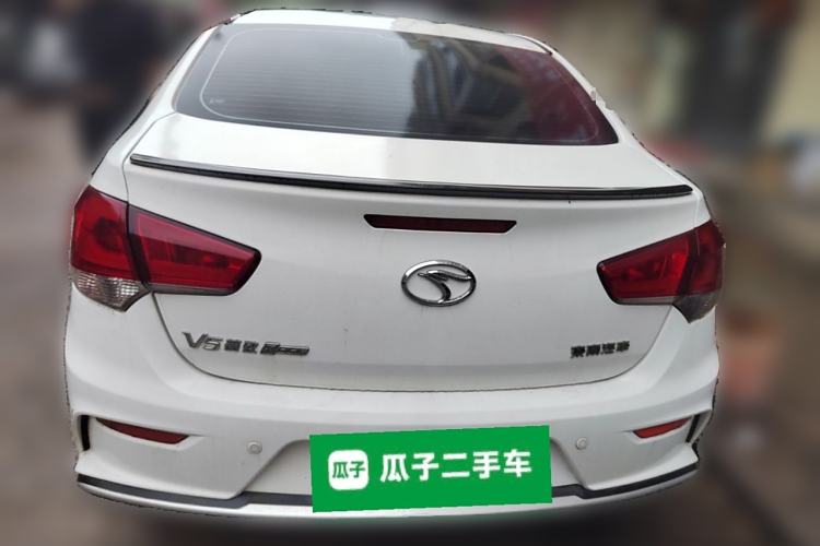 Used Soueast V5 Lingzhi 2016 plus 1.5L manual roll type