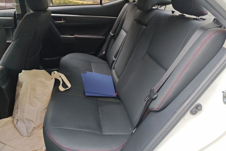 Used Toyota Levin 2018 185T CVT Luxury Edition
