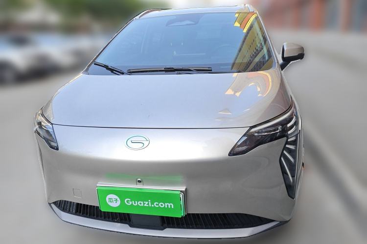 Used AION Y 2023 Younger Star Edition