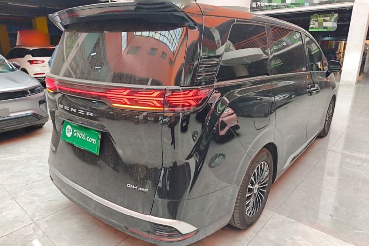 Used Denza D9 2024 DM-i 980 Four-Wheel Drive Prestige Model
