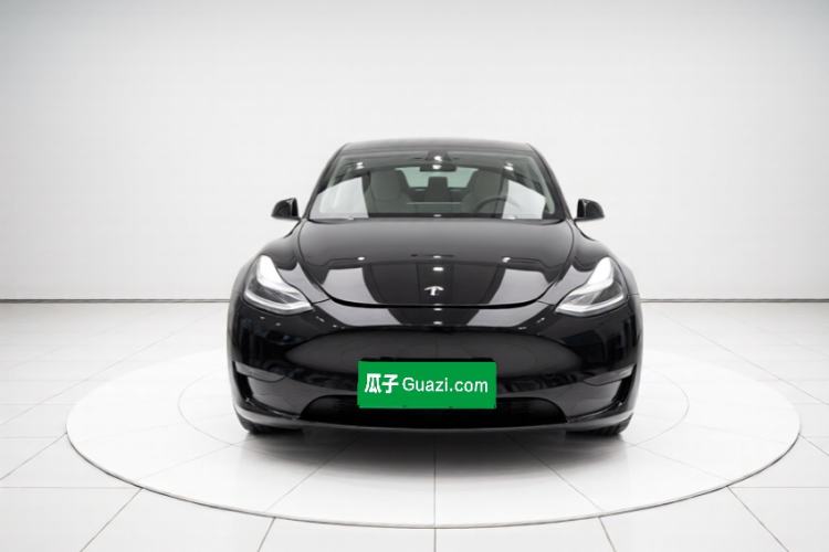 Used Tesla Model Y 2022 Long-Range All-Wheel-Drive Version