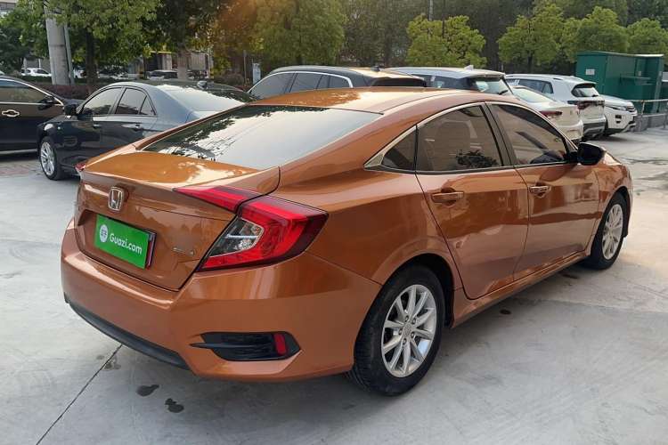 Used Honda Civic 2016 180TURBO CVT Comfort Version
