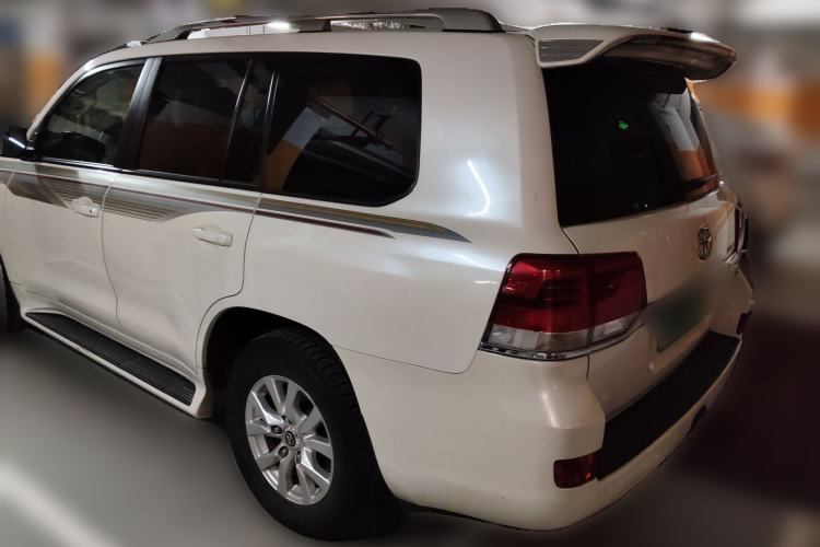 Used Toyota Land Cruiser 2018 4.0L VX-R Gasoline 7 Seats Middle East
