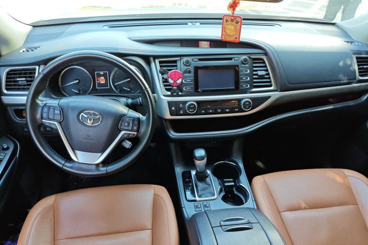 Used Toyota Highlander 2018 2.0T Four-Wheel Drive Luxury Version 7 Seats China VI Standard