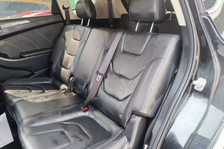 Used Dongfeng Fengon 580 2021 ☆ Star Edition 1.8L Manual Elite Version Left Rear Seat