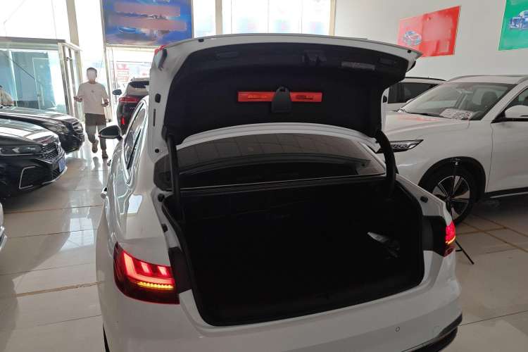 Used Audi A4L 2024 40 TFSI Fashion Dynamic Model