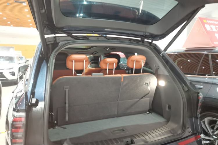 Used Ford Edge 2023 Ford Explorer L 2.0T EcoBoost E-Hybrid Two-Wheel Drive 7-Seater Luxury Model
