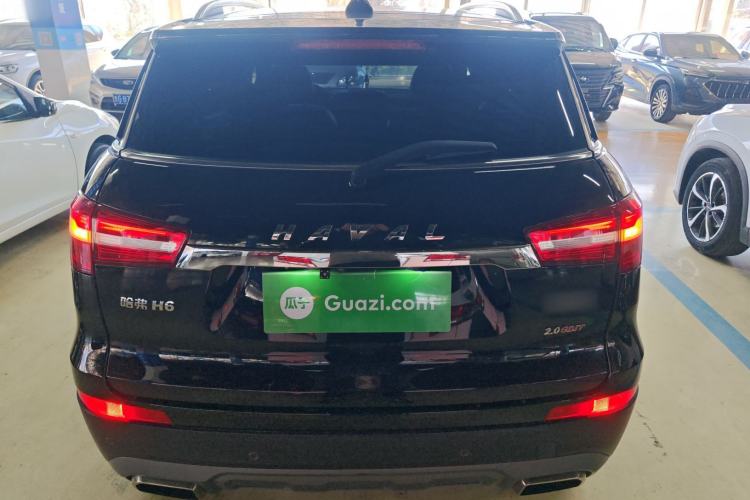 Used Haval H6 Coupe 2017 Red-Label 2.0T Automatic Two-Wheel Drive Urban Model
