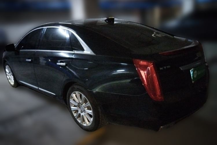 Used Cadillac XTS 2017 28T Tech Edition Rear Left 45 Deg