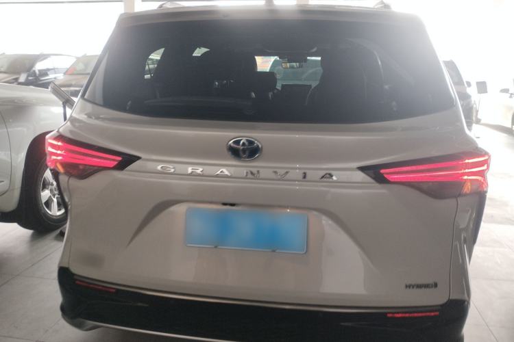 Used Toyota Granvia 2023 2.5L Hybrid Flagship VIP Edition Rear