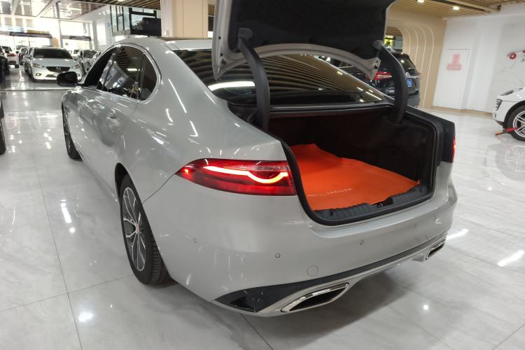 Used Jaguar XFL 2023 XFL 2.0T P250 Two-Wheel-Drive Elite Sport Edition