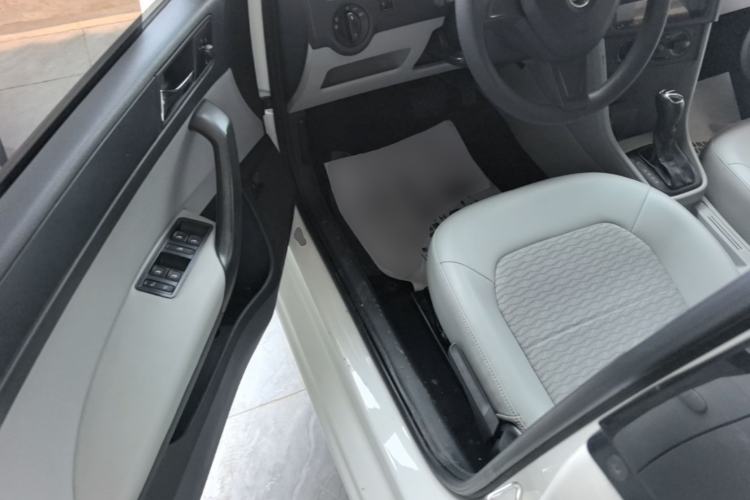 Used Skoda Rapid 2016 1.6L Automatic Chuanxing Edition
