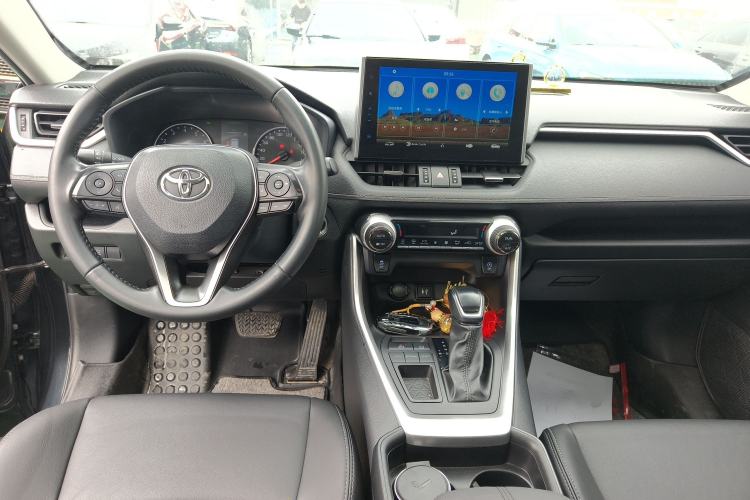 Used Toyota Wildlander 2022 2.0L CVT Two-Wheel Drive Luxury PLUS Edition
