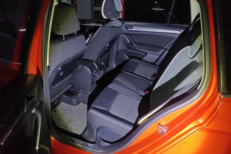 Used Volkswagen Golf Sportsvan 2016 230TSI Automatic Trend Edition
