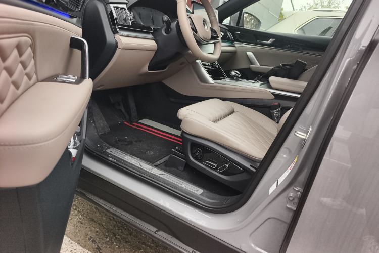 Used BYD Tang New Energy 2025 Intelligent Driving Version DM-i 115KM Flagship Edition Driver Seat