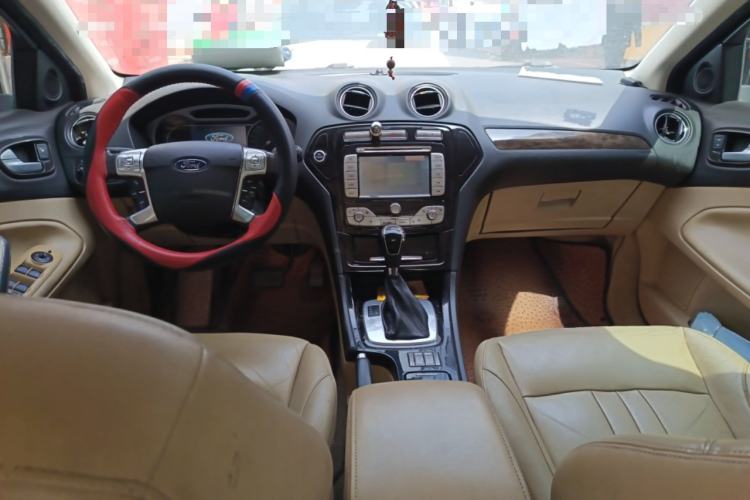 Used Ford Mondeo 2010 2.3L Luxury Version