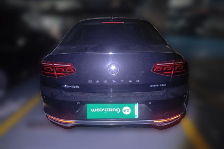 Used Volkswagen Magotan 2020 330TSI DSG Leading Model
