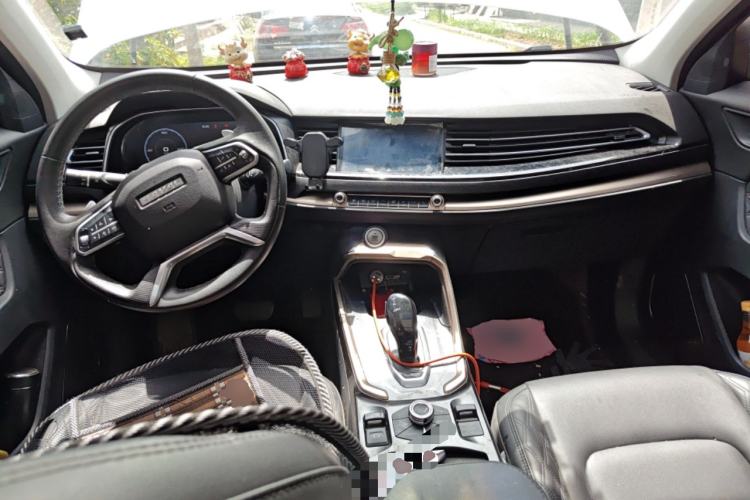 Used Haval H6 2020 1.5 GDIT Automatic Platinum Champion Edition Center Console