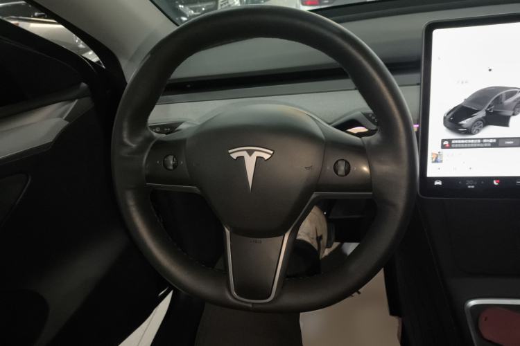 Used Tesla Model Y 2024 Rear-Wheel-Drive Version