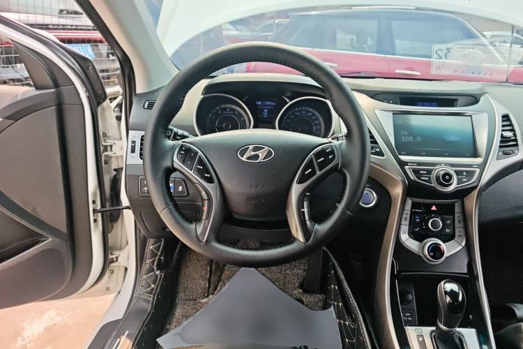 Used Hyundai Elantra (5th Generation / Langdong) 2016 1.6L Automatic Prestige Model