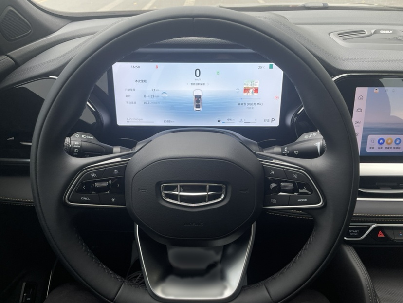 Geely Auto Monjaro L 2024 2.0TD DCT EVO Two-Wheel Drive Long-Range Version — снимка 19