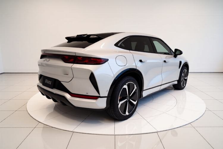 Used BYD Song L EV 2025 Intelligent Driving Version 662 km LiDAR Excellence Edition
